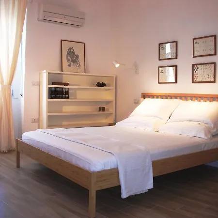 Apartament Bright Cagliari